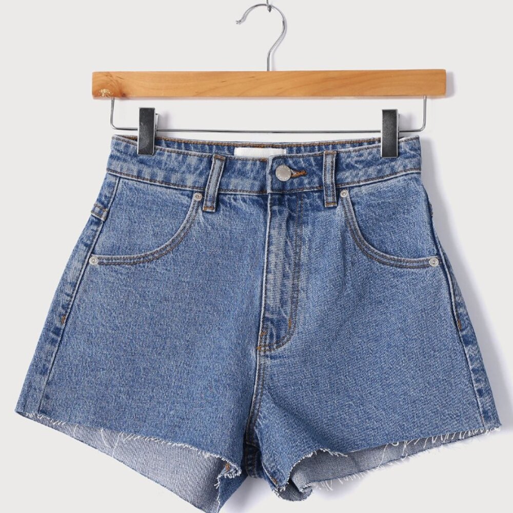 Dusters Medium Wash High Rise Cutoff Denim Shorts - Size 24